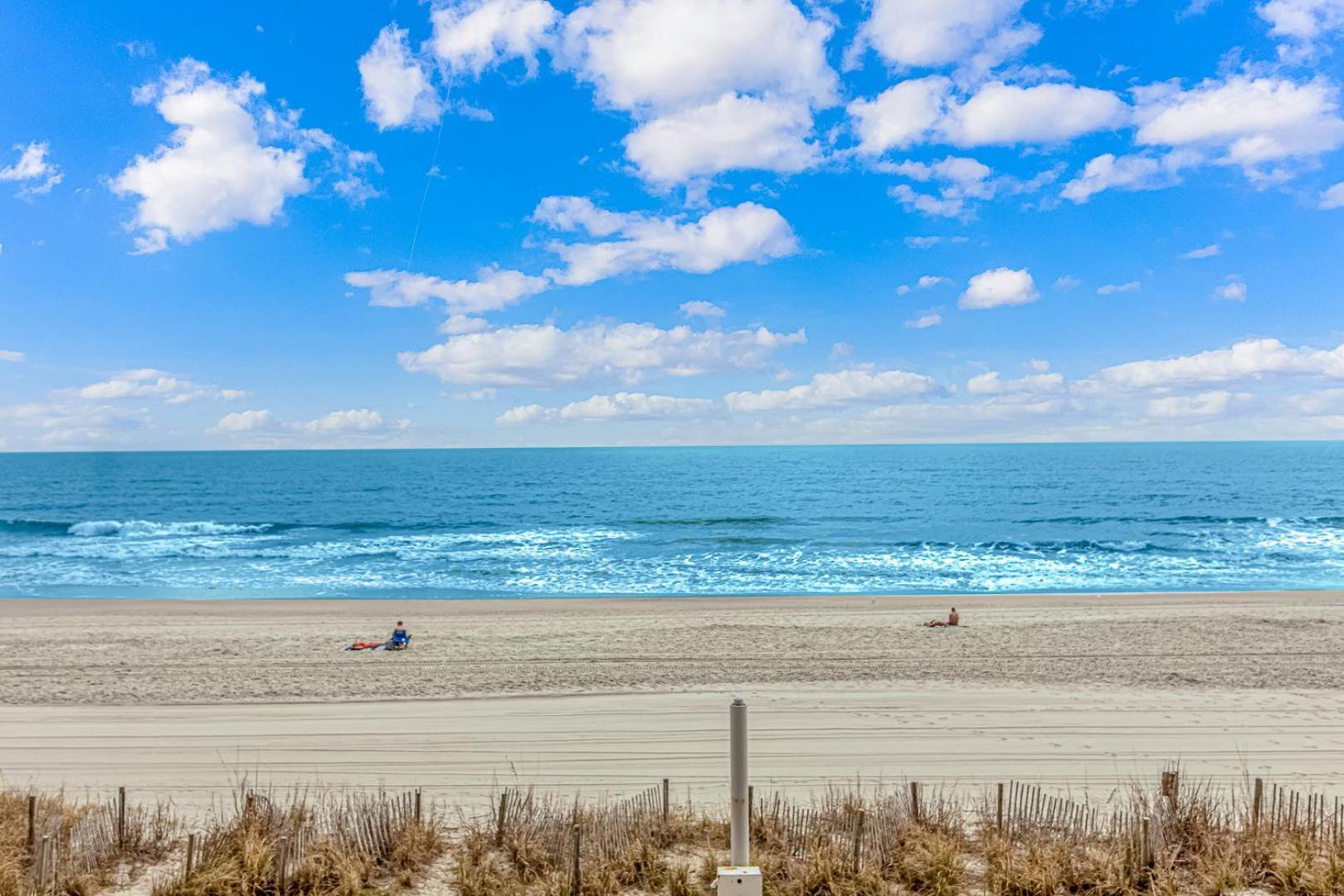 Direct Oceanfront Sea Mist Resort 20305 미를 비치 객실 사진